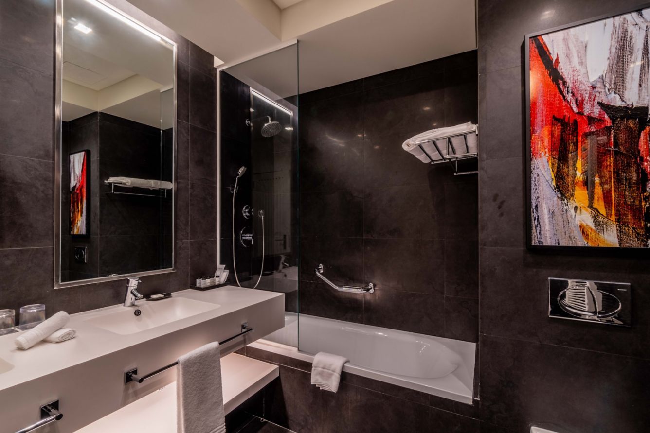 Casa de banho, apartamento T1 no Sheraton Cascais Resort