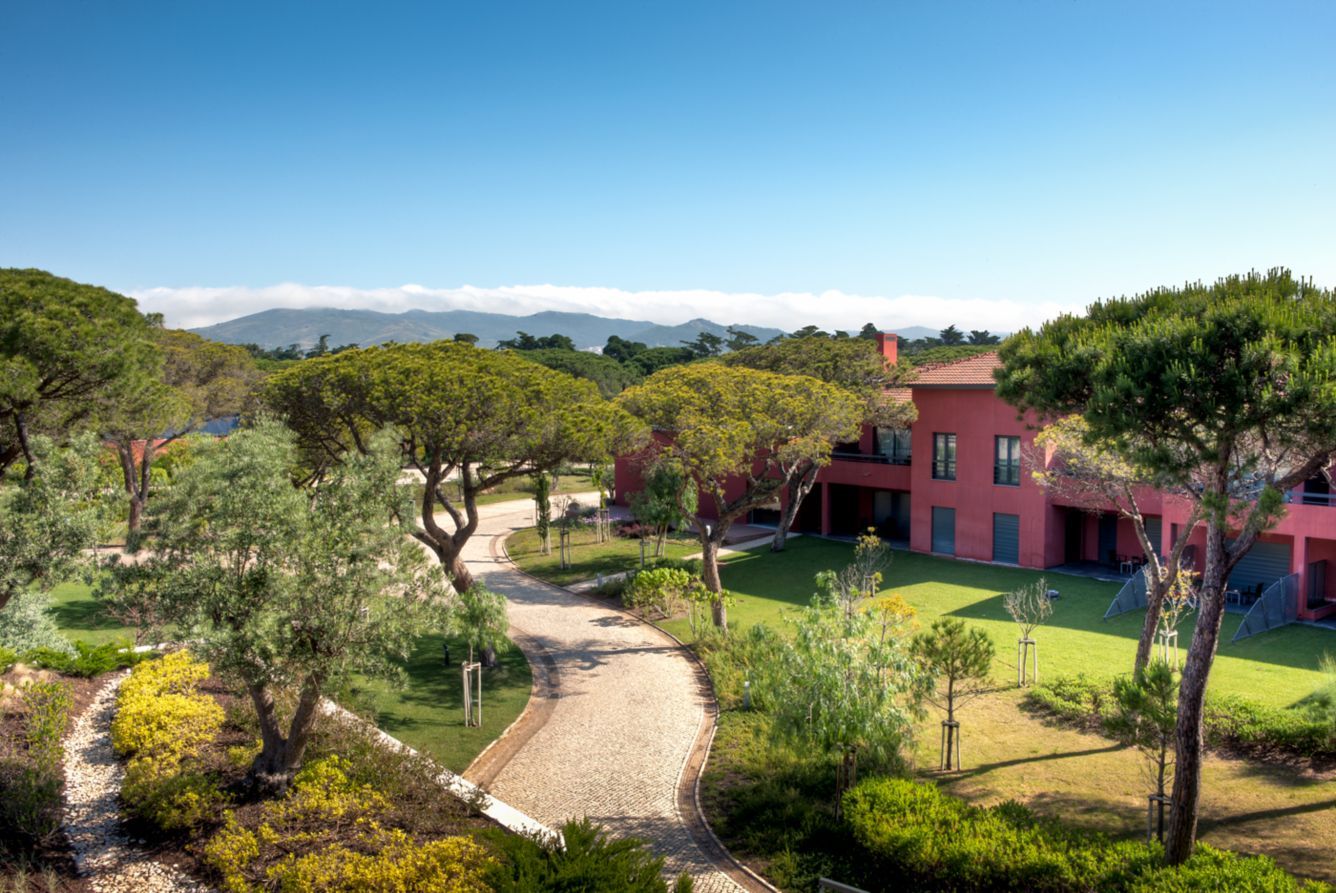 Jardins do resort · Sheraton Cascais Resort: apartamento T2 no Sheraton Cascais Resort